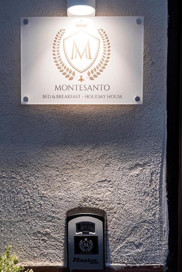 Montesantogroup Apartments Napoli Eksteriør billede