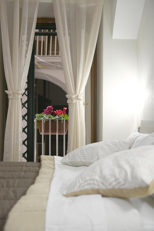 Montesantogroup Apartments Napoli Eksteriør billede