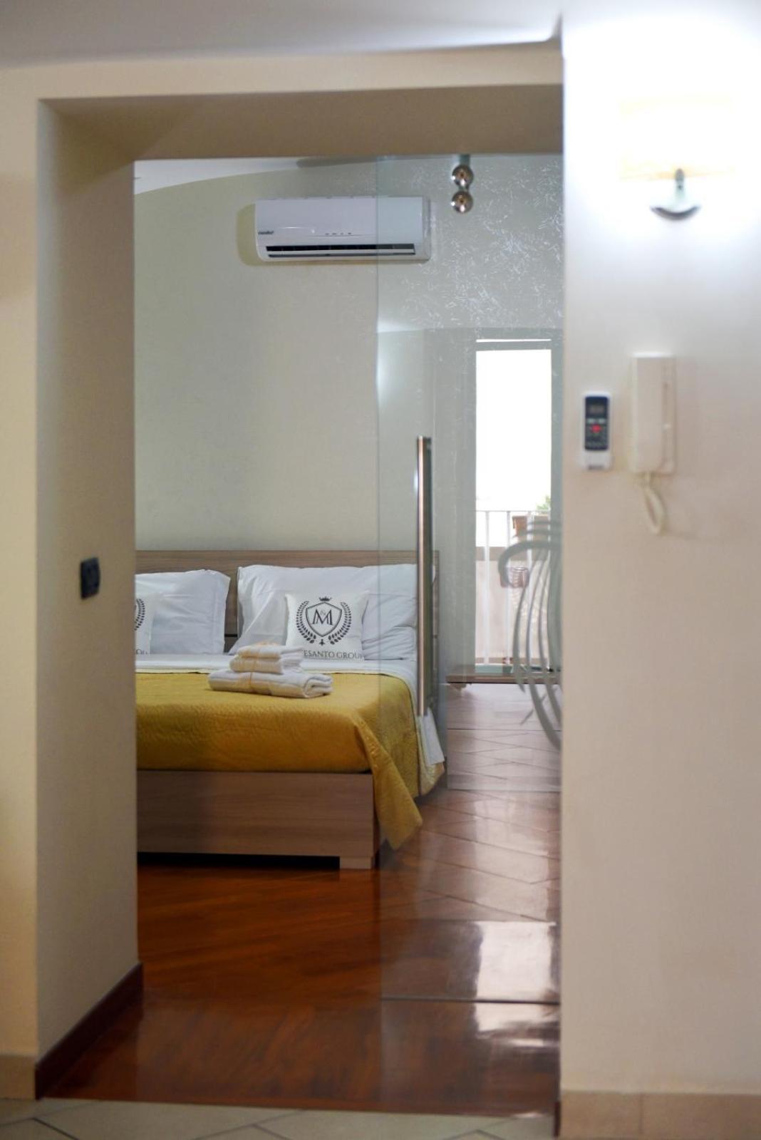 Montesantogroup Apartments Napoli Værelse billede